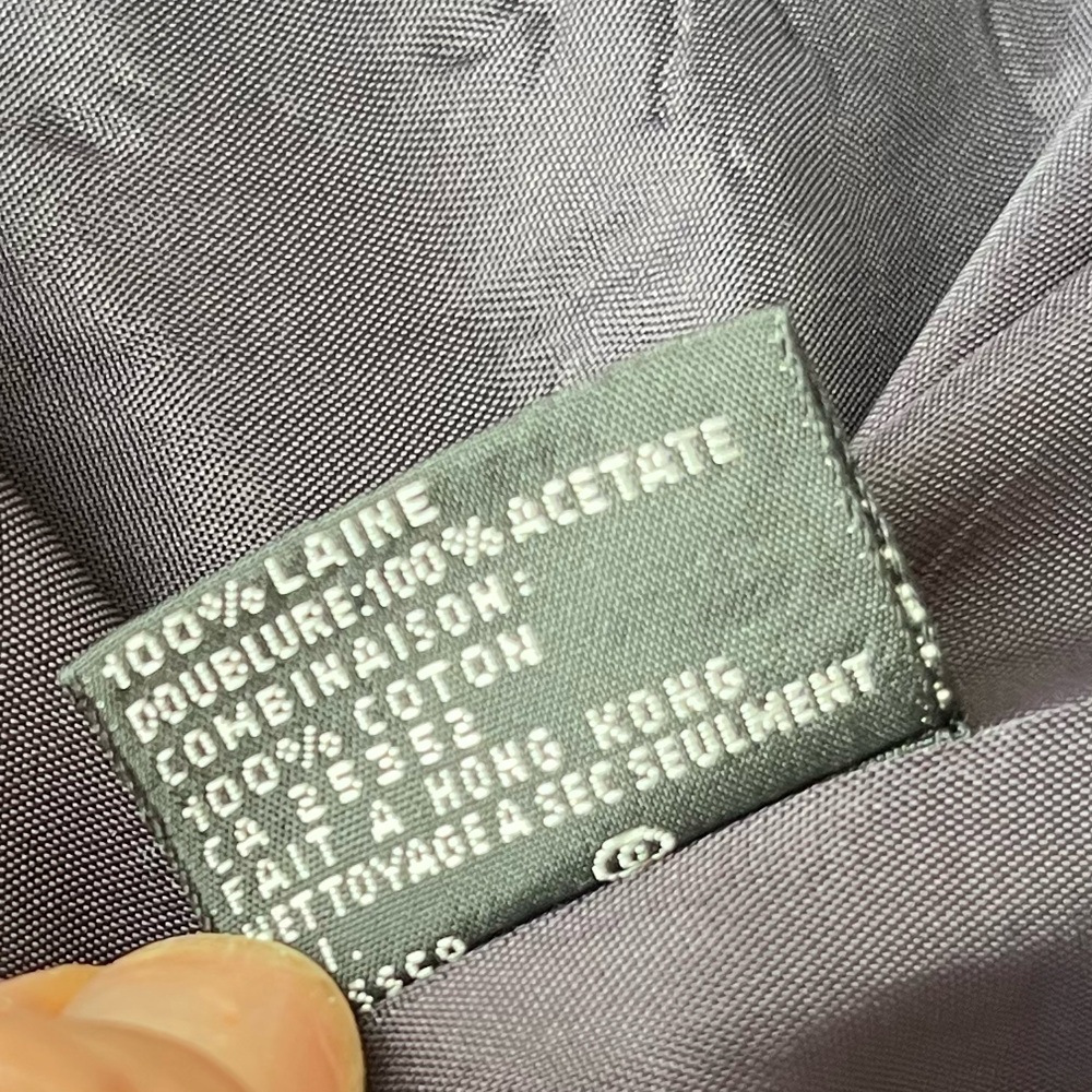 Nolan Miller navy blue Bead embroidered velvet collar, wool blazer size 6. - Picture 7 of 8